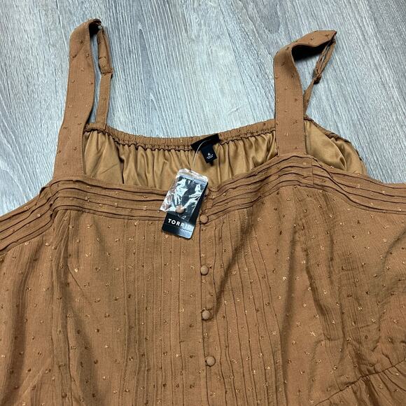 Torrid Women's Plus Size Tan Swiss Dot Tiered Pin Tuck Tank - Size 6 - NWT - Picture 3 of 10